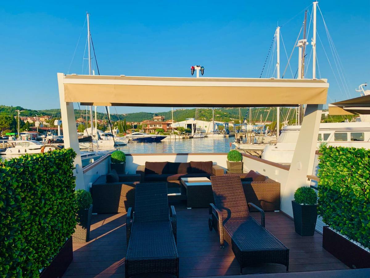 Floating Sea House Aurora Villa Portoroz Ngoại thất bức ảnh